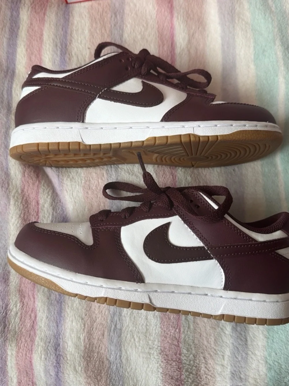 Brand new never worn nike dunks burgundy, and white